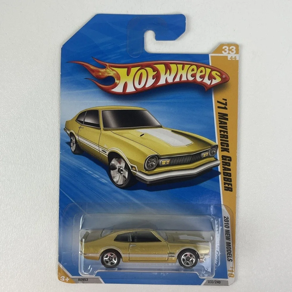 2010 Hot Wheels HW New Models 33 44 '71 Maverick Grabber Gold White w Chrome 5sp